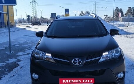 Toyota RAV4, 2014 год, 2 170 000 рублей, 2 фотография