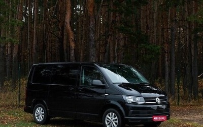 Volkswagen Multivan T6 рестайлинг, 2018 год, 4 030 000 рублей, 1 фотография