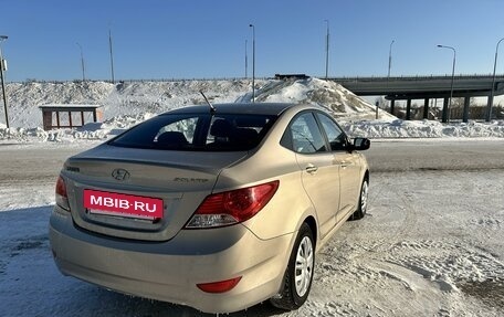 Hyundai Solaris II рестайлинг, 2012 год, 1 050 000 рублей, 5 фотография
