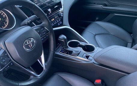 Toyota Camry, 2021 год, 3 500 000 рублей, 8 фотография