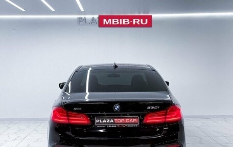 BMW 5 серия, 2017 год, 4 350 000 рублей, 10 фотография