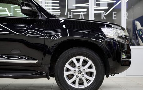 Toyota Land Cruiser 200, 2016 год, 7 099 000 рублей, 9 фотография