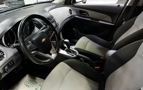 Chevrolet Cruze II, 2012 год, 899 000 рублей, 5 фотография