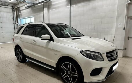 Mercedes-Benz GLE, 2018 год, 5 200 000 рублей, 3 фотография