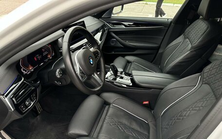 BMW 5 серия, 2019 год, 4 990 000 рублей, 8 фотография