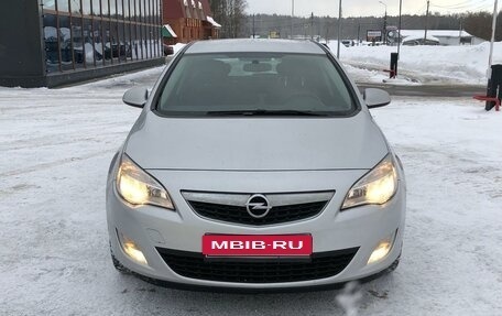 Opel Astra J, 2012 год, 899 000 рублей, 2 фотография