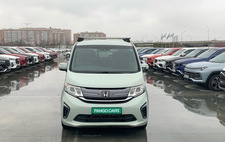 Honda Stepwgn IV, 2016 год, 1 790 000 рублей, 2 фотография