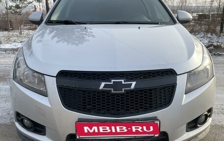 Chevrolet Cruze II, 2012 год, 850 000 рублей, 3 фотография