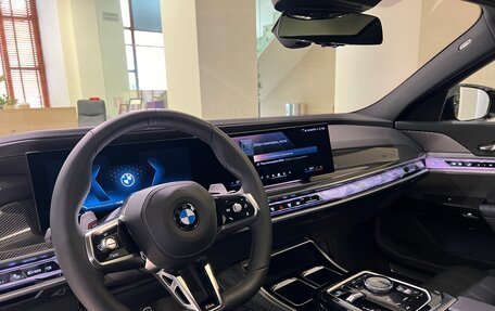 BMW 7 серия, 2024 год, 19 000 000 рублей, 5 фотография