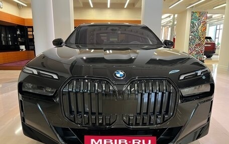 BMW 7 серия, 2024 год, 19 000 000 рублей, 2 фотография