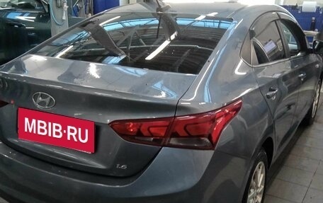 Hyundai Solaris II рестайлинг, 2018 год, 1 512 000 рублей, 3 фотография