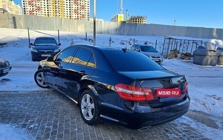Mercedes-Benz E-Класс, 2011 год, 1 550 000 рублей, 6 фотография