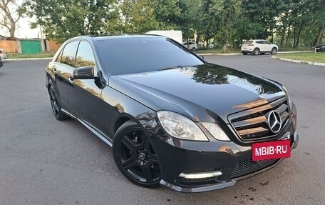 Mercedes-Benz E-Класс, 2011 год, 1 550 000 рублей, 3 фотография