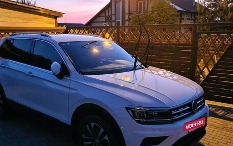 Volkswagen Tiguan II, 2019 год, 3 350 000 рублей, 2 фотография