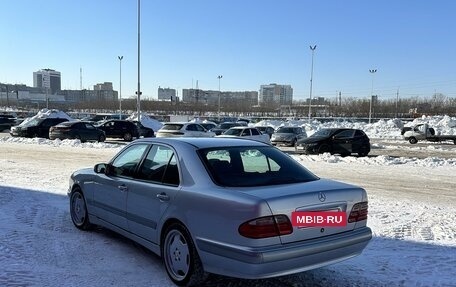 Mercedes-Benz E-Класс, 2000 год, 750 000 рублей, 9 фотография
