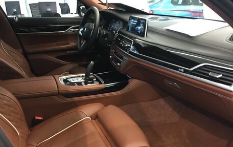 BMW 7 серия, 2017 год, 6 900 000 рублей, 8 фотография
