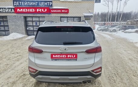 Hyundai Santa Fe IV, 2020 год, 3 800 000 рублей, 5 фотография
