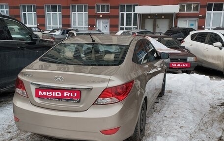 Hyundai Solaris II рестайлинг, 2011 год, 1 070 000 рублей, 4 фотография