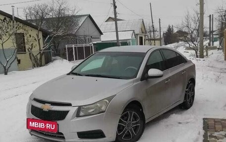 Chevrolet Cruze II, 2011 год, 769 000 рублей, 4 фотография