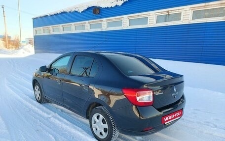 Renault Logan II, 2017 год, 650 000 рублей, 8 фотография