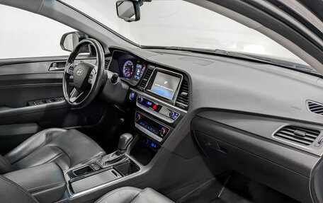 Hyundai Sonata VII, 2019 год, 2 170 000 рублей, 7 фотография