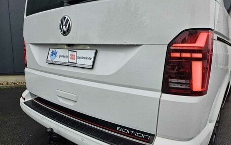 Volkswagen Caravelle T6 рестайлинг, 2020 год, 4 400 000 рублей, 5 фотография