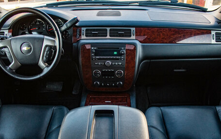 Chevrolet Tahoe III, 2012 год, 2 699 000 рублей, 5 фотография