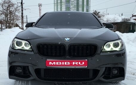 BMW 5 серия, 2015 год, 2 990 000 рублей, 4 фотография