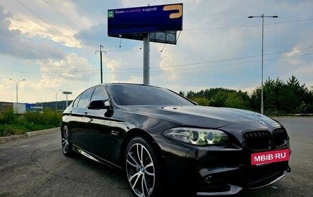 BMW 5 серия, 2015 год, 2 990 000 рублей, 15 фотография