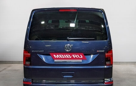 Volkswagen Multivan T6 рестайлинг, 2020 год, 6 850 000 рублей, 5 фотография