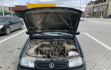 Volkswagen Passat B4, 1996 год, 350 000 рублей, 7 фотография