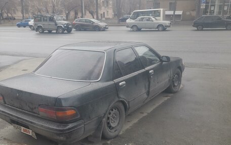 Toyota Carina, 1989 год, 70 000 рублей, 3 фотография