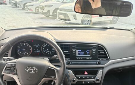 Hyundai Elantra VI рестайлинг, 2018 год, 1 569 000 рублей, 5 фотография