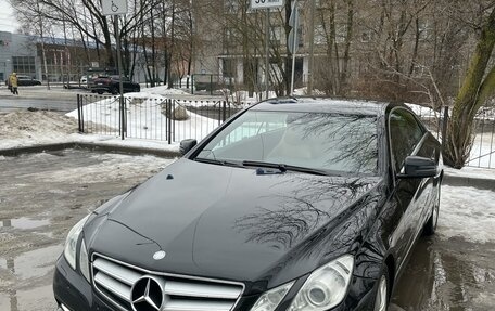 Mercedes-Benz E-Класс, 2012 год, 1 545 000 рублей, 1 фотография