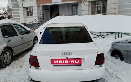 Audi A4, 1999 год, 266 666 рублей, 5 фотография