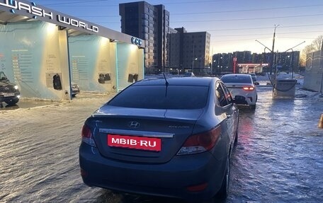 Hyundai Solaris II рестайлинг, 2012 год, 900 000 рублей, 9 фотография