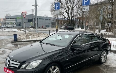 Mercedes-Benz E-Класс, 2012 год, 1 545 000 рублей, 2 фотография
