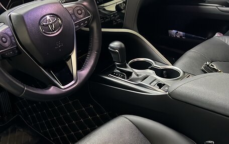 Toyota Camry, 2021 год, 4 250 000 рублей, 18 фотография