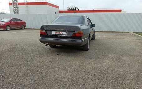 Mercedes-Benz W124, 1991 год, 215 000 рублей, 6 фотография