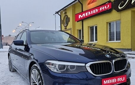 BMW 5 серия, 2019 год, 3 650 000 рублей, 11 фотография