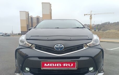 Toyota Prius Alpha I (ZVW40/41), 2015 год, 1 999 999 рублей, 7 фотография