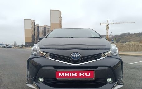 Toyota Prius Alpha I (ZVW40/41), 2015 год, 1 999 999 рублей, 17 фотография