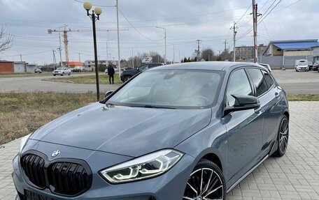 BMW 1 серия, 2020 год, 3 500 000 рублей, 2 фотография
