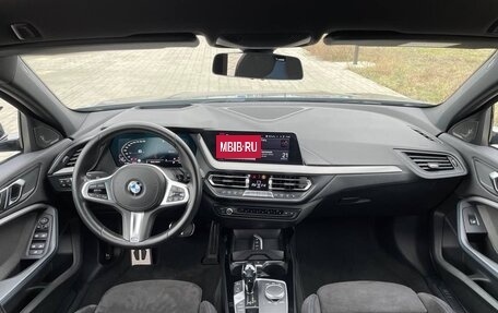 BMW 1 серия, 2020 год, 3 500 000 рублей, 10 фотография