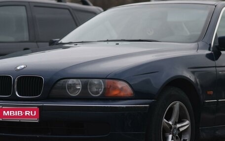 BMW 5 серия, 1999 год, 580 000 рублей, 3 фотография