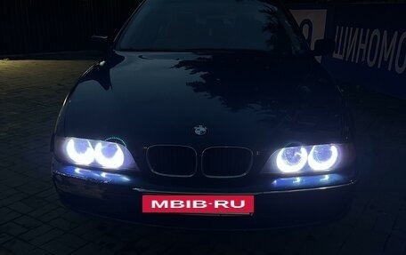 BMW 5 серия, 1999 год, 580 000 рублей, 2 фотография