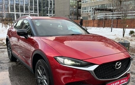 Mazda CX-4, 2023 год, 3 400 000 рублей, 2 фотография