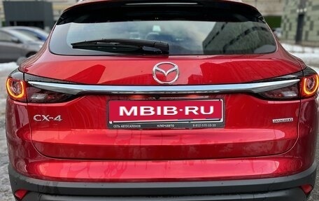 Mazda CX-4, 2023 год, 3 400 000 рублей, 6 фотография