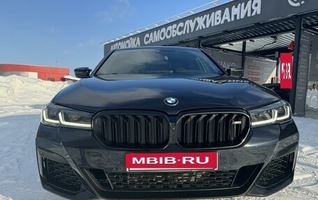 BMW 5 серия, 2021 год, 5 800 000 рублей, 5 фотография