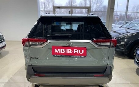 Toyota RAV4, 2020 год, 3 500 000 рублей, 5 фотография
